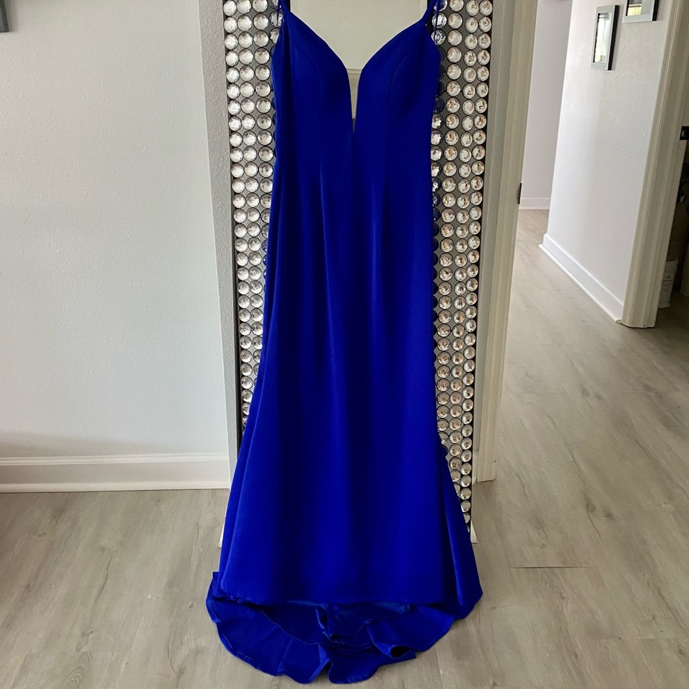 Classy Maxi dress and gown